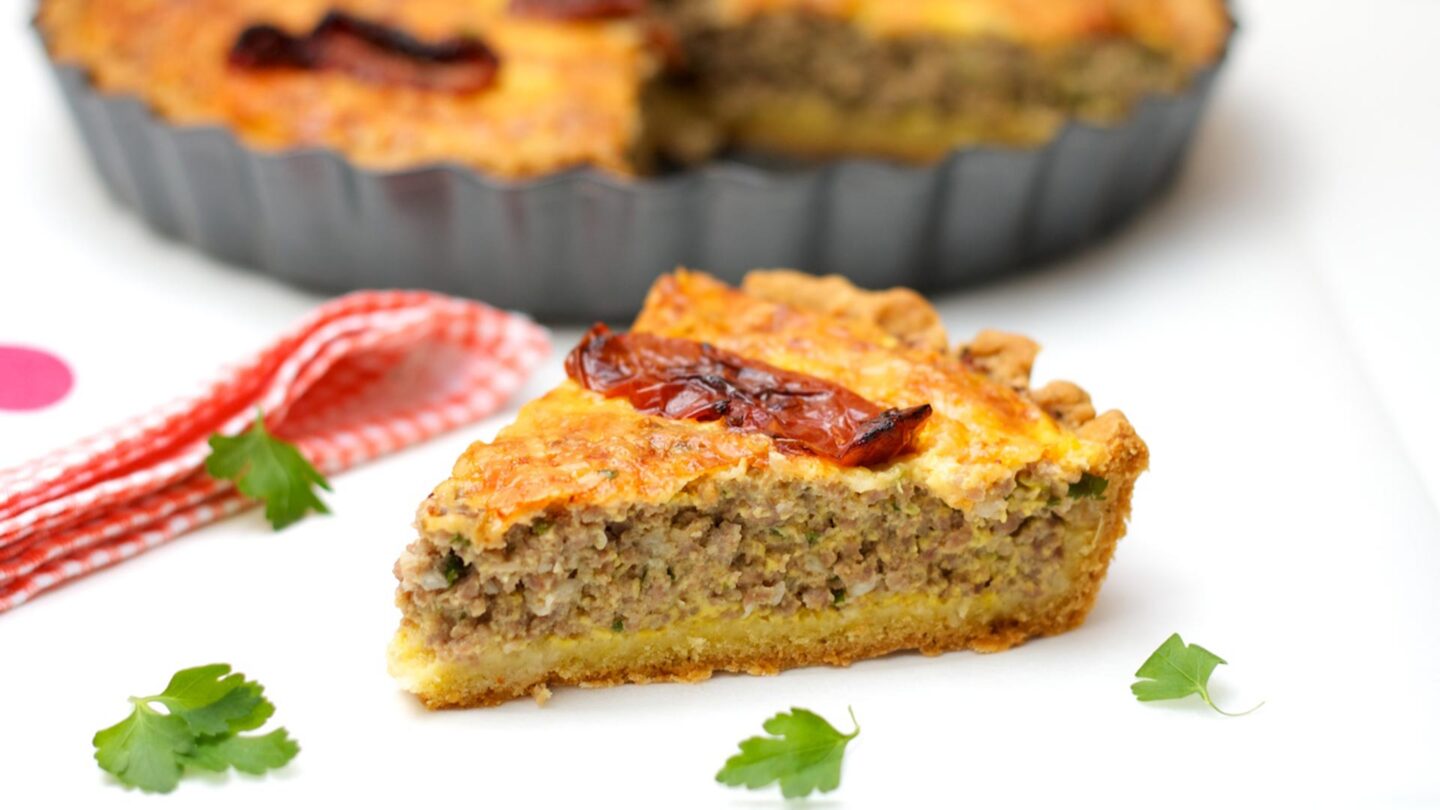 Hamburger quiche: Pita punjena mljevenim mesom