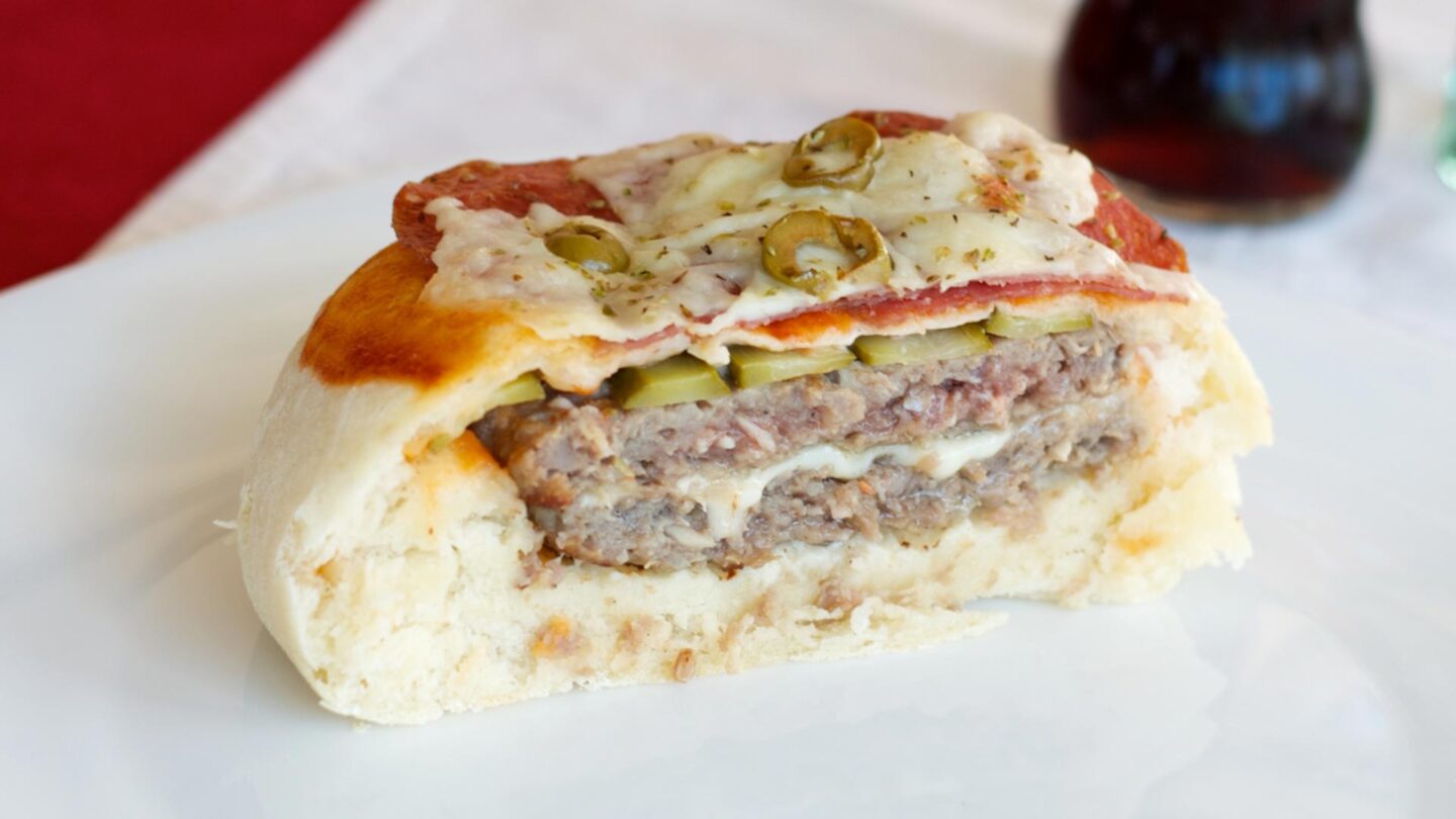 Pizza + hamburger: Napravite pizzaburger!