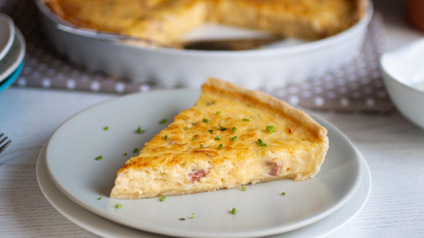 VIDEO: Kako napraviti quiche sa šunkom