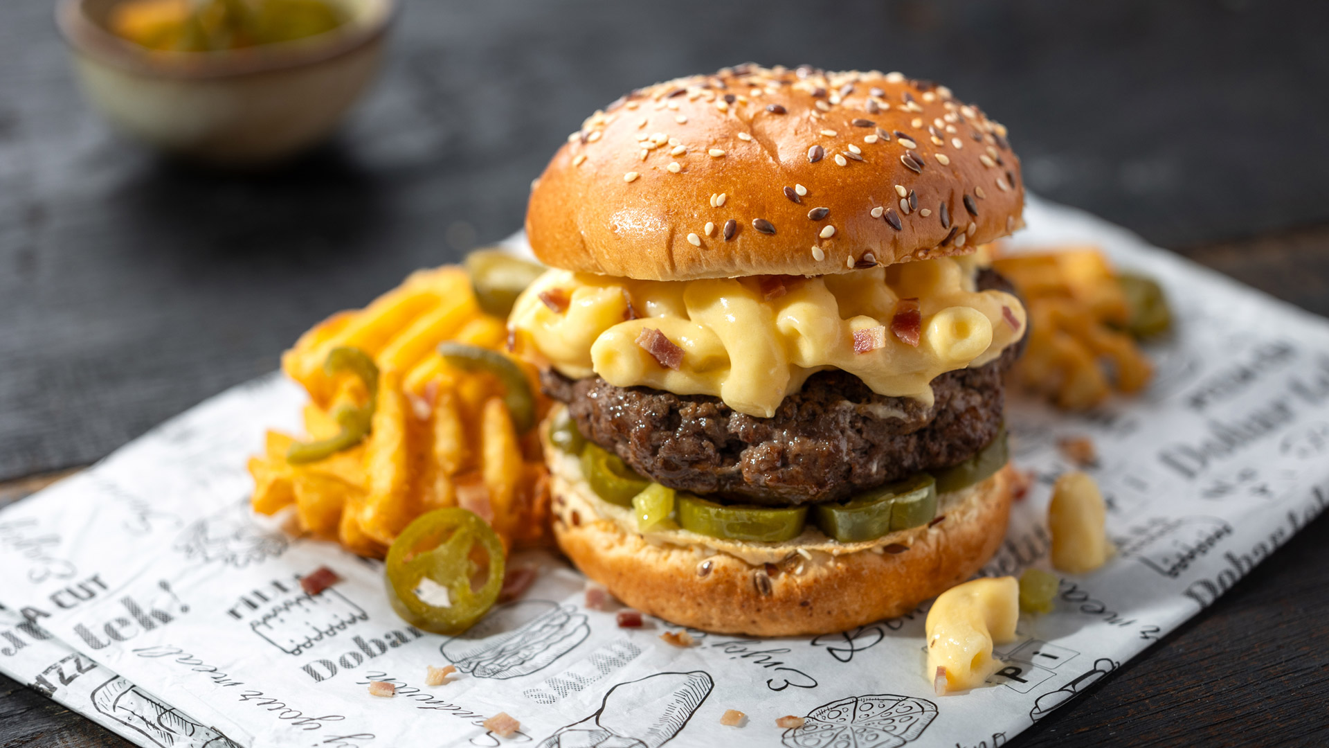 Mac & cheese hamburger